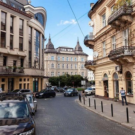Lovely Apartment On Drahomanova Street 리비프 외부 사진